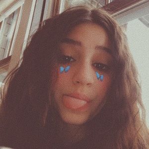 Meet your Posher, Camille